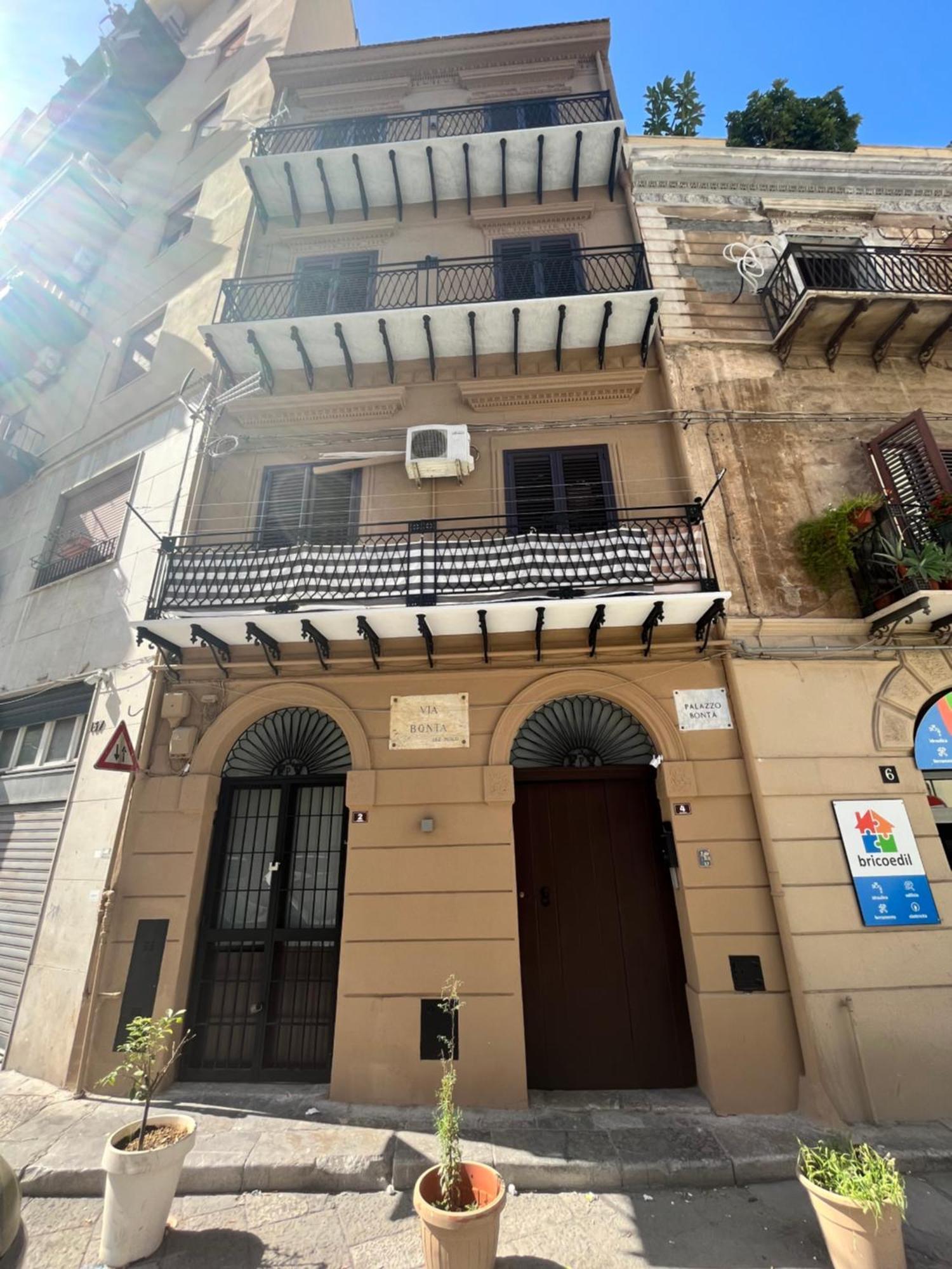Palazzo Bonta Appartamenti Palermo Exteriör bild